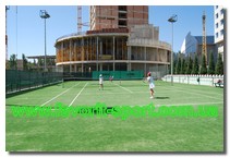 Теннисный корт с искусственной травой спорткомплекс Виктория г.Донецк