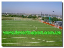 Тренировочное футбольное поле с искусственной травой г.Одесса